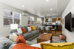 The Downtown Duplex - Pet Friendly - NEW BUILD